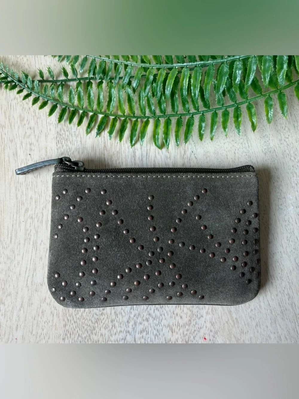 FOSSIL leather suede Studded Zip Wallet - Dark Green/Grey Never Used
